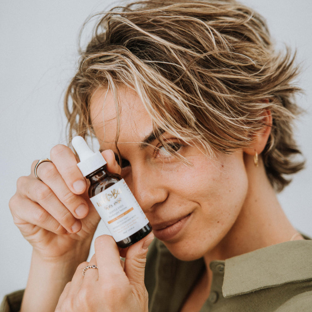 Wild Bee Gentle Eyes Serum